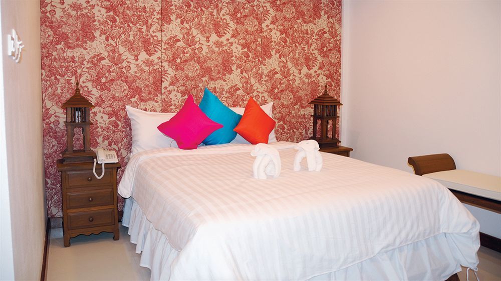 Lullaby Inn Silom Bangkok Eksteriør bilde