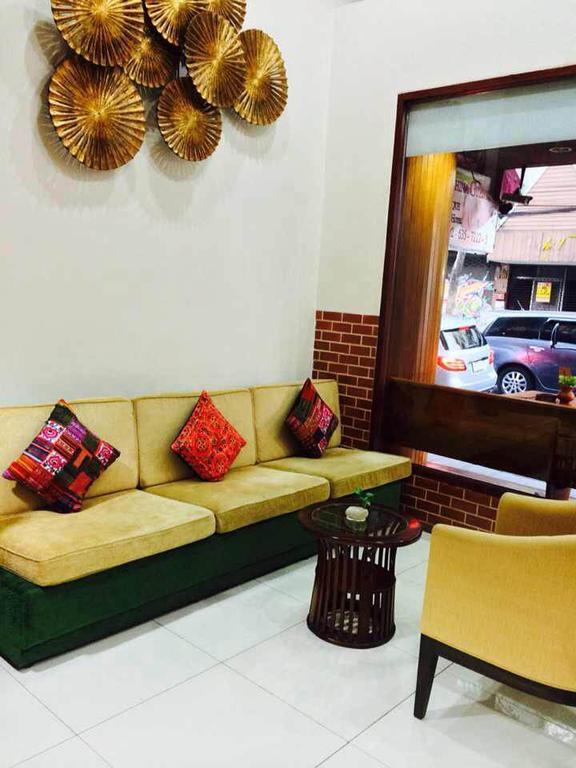 Lullaby Inn Silom Bangkok Eksteriør bilde
