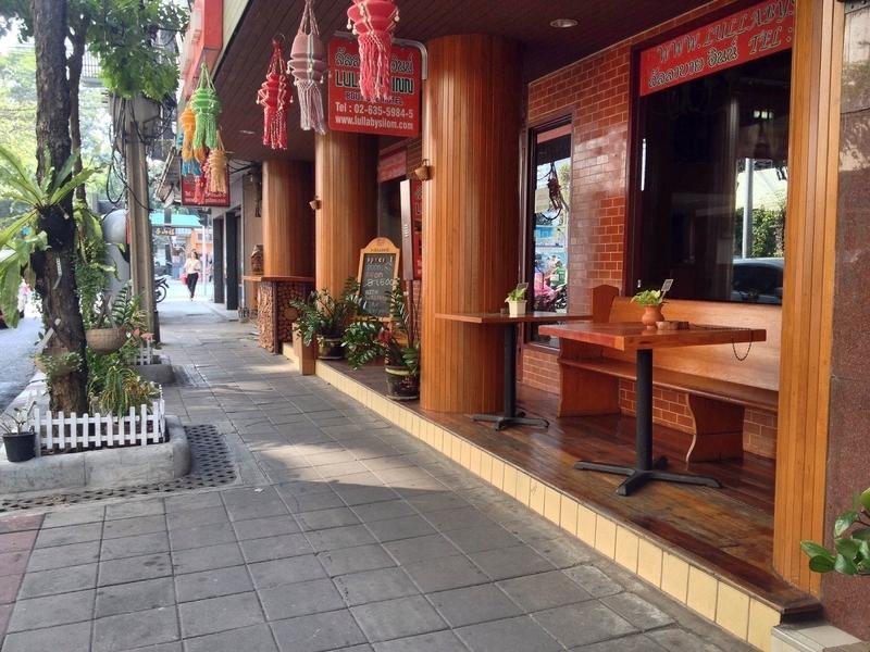 Lullaby Inn Silom Bangkok Eksteriør bilde